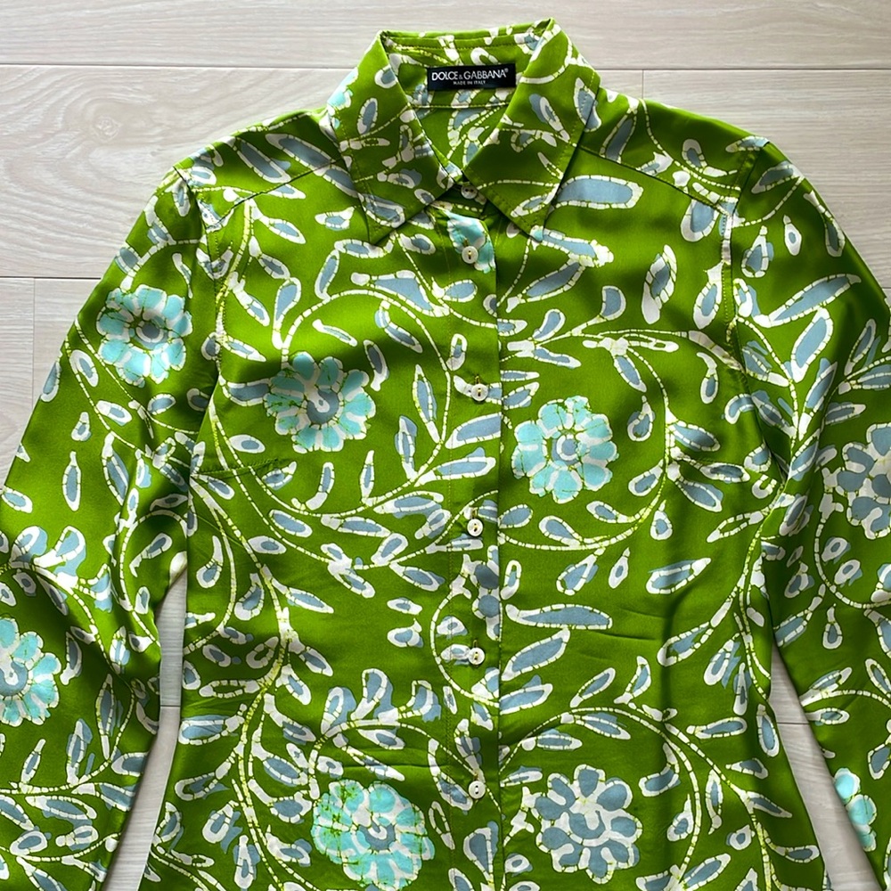 Dolce & Gabbana Silk Printed Blouse - Picture 2 of 12
